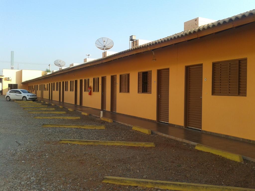 Hotel Veredas Três Lagoas Extérieur photo