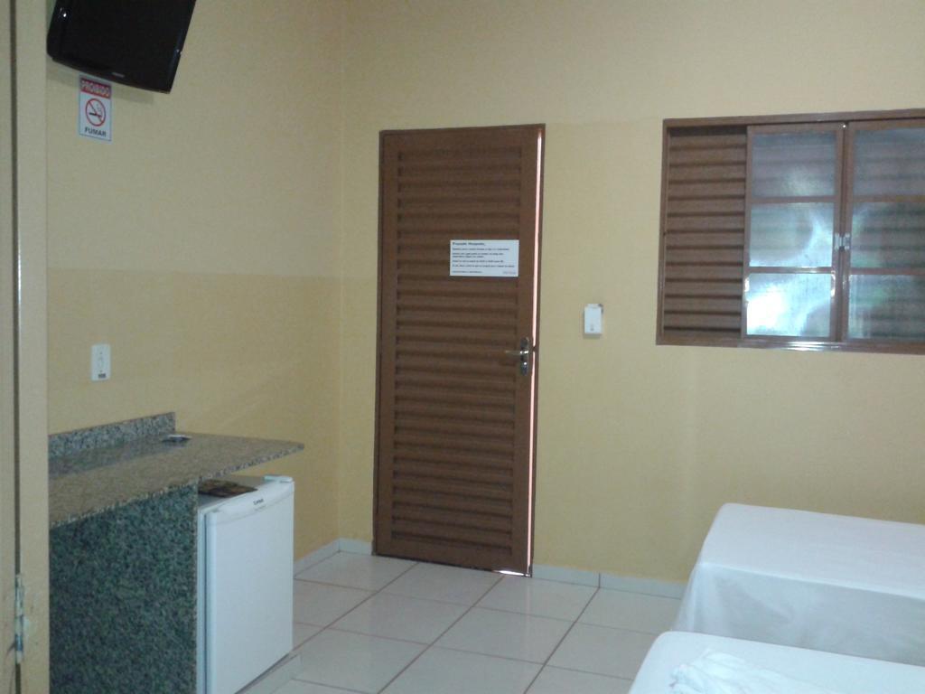 Hotel Veredas Três Lagoas Chambre photo